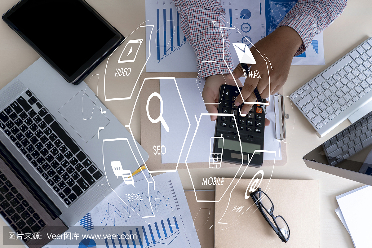 人用平板電腦虛擬界面圖形圖標(biāo)網(wǎng)絡(luò)圖數(shù)字營銷